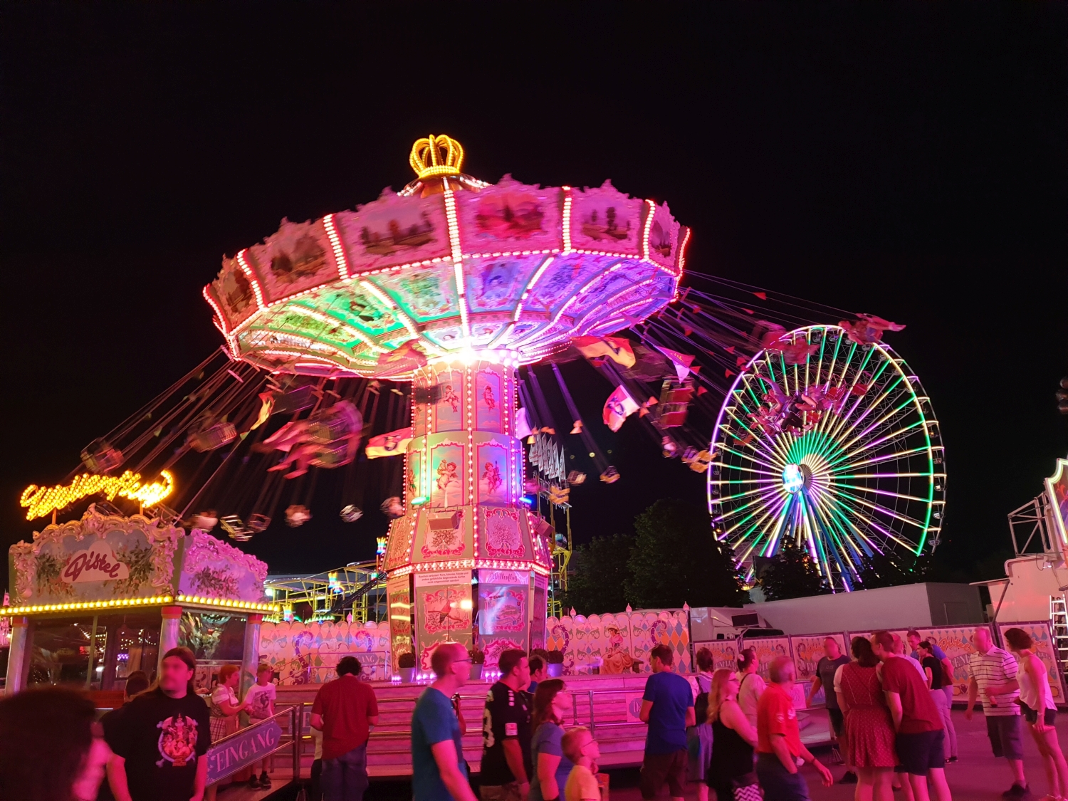 Beispiel für Fahrgeschäft auf einer Kirmes: Ketten-Karussell